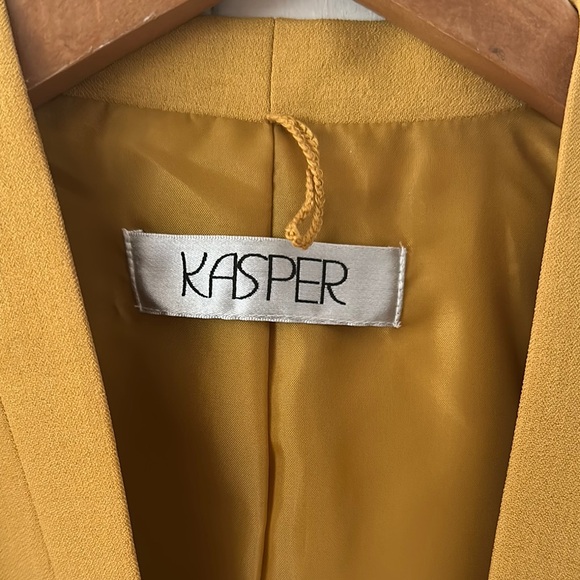 Kasper Yellow Mustard Minimalist Design Blazer sz M - Picture 6 of 15